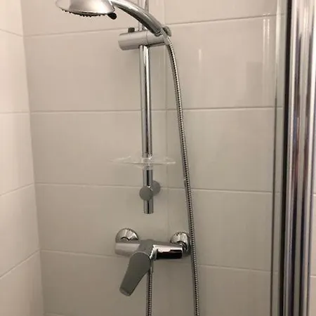 Hotel &