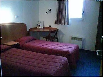 & Hotel Sarcelles